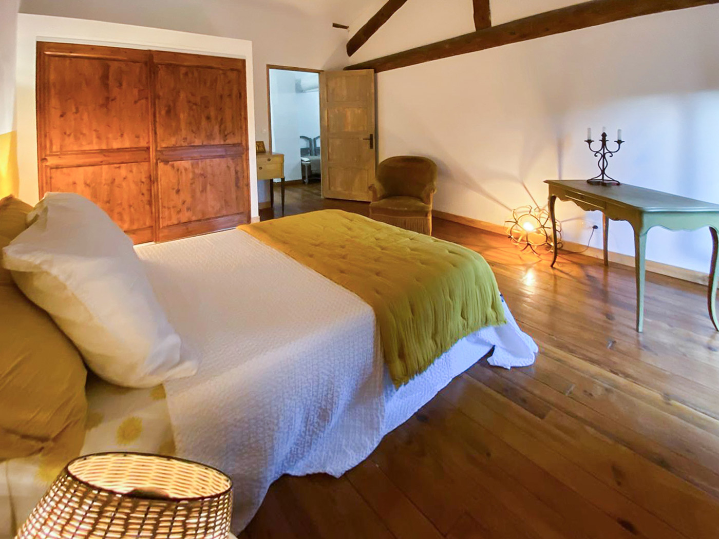 une-sagries-basaalt-architecture-interieure-architectes-uzes-gard-nimes-moderne-design-espace-conception-renovation-esquisse-projet-charpente-construction une-sagries-basaalt-architecture-interieure-architectes-uzes-gard-nimes-moderne-design-espace-conception-renovation-esquisse-projet-charpente-construction